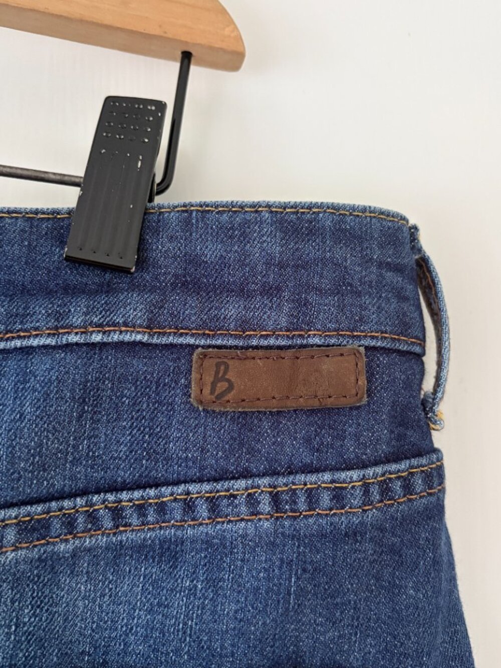 Boden denim front-pleat skirt Size 10R - Picture 4 of 10